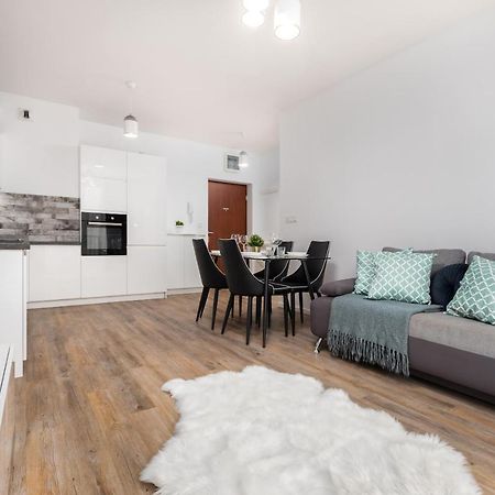 Rakowska 14A 1 Bedroom By Homeprime 바르샤바 외부 사진
