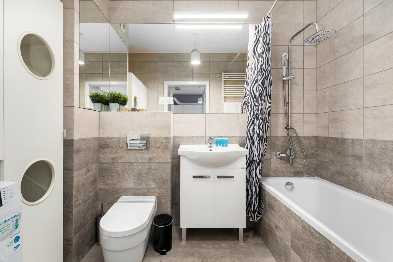 Rakowska 14A 1 Bedroom By Homeprime 바르샤바 외부 사진